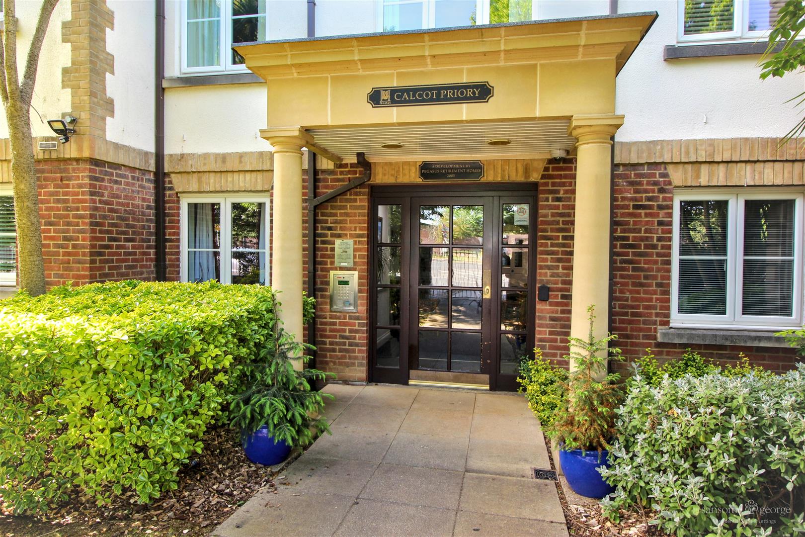 Bath Road, Calcot, Reading